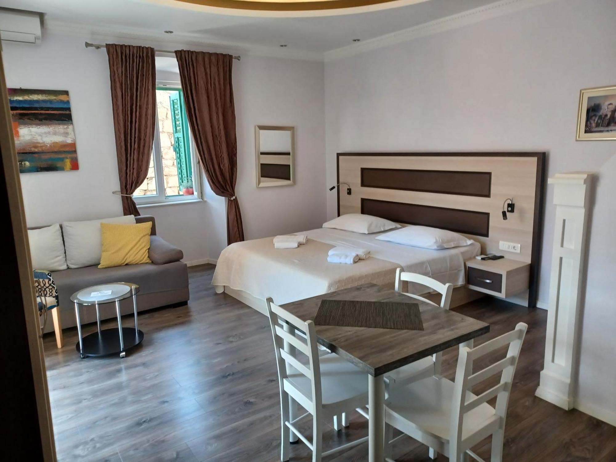Jr Luxury Guesthouse Спліт Екстер'єр фото
